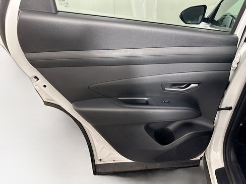 Used 2025 Hyundai Tucson SEL image 25