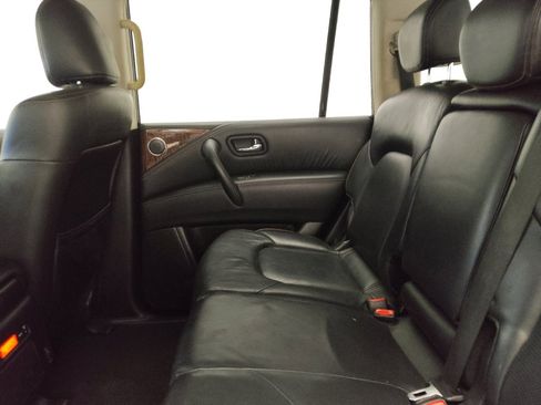 Used 2018 Nissan Armada SL w/ Premium Package image 18
