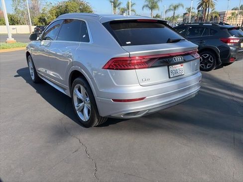 Used 2022 Audi Q8 Premium Plus image 6
