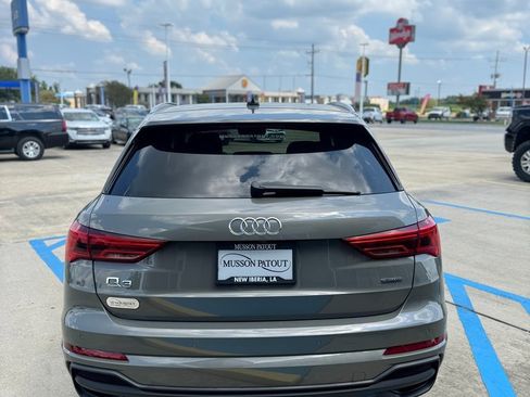 Used 2024 Audi Q3 2.0T Premium Plus image 5