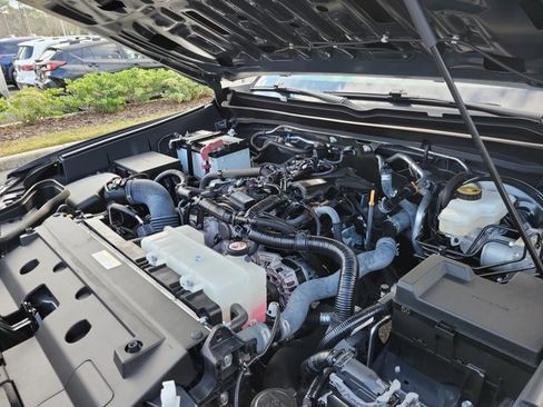 Used 2024 Toyota Tacoma SR5 w/ SR5 Upgrade Package image 39