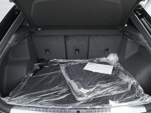 New 2025 Audi Q3 2.0T Premium Plus image 24