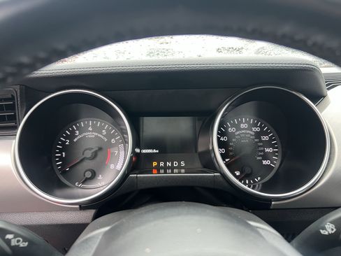 Used 2021 Ford Mustang Premium image 25