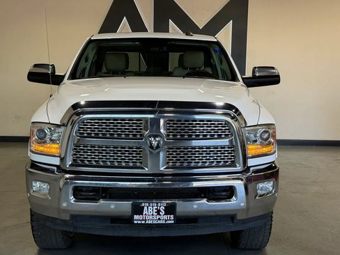 Used 2017 RAM 2500 Laramie AWD/4WD image 3