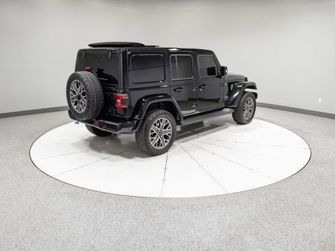 Used 2024 Jeep Wrangler High Altitude AWD/4WD image 33