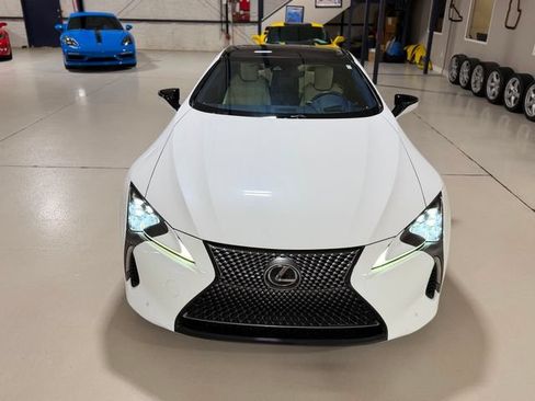 Used 2018 Lexus LC 500 Coupe w/ Touring Package RWD image 64