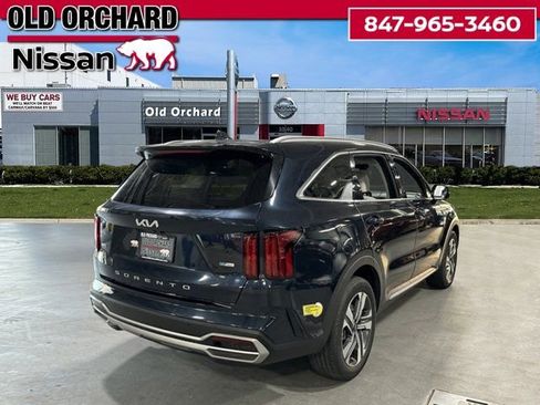 Used 2022 Kia Sorento SX image 5