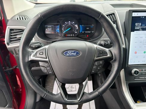 Used 2024 Ford Edge SEL AWD/4WD image 25