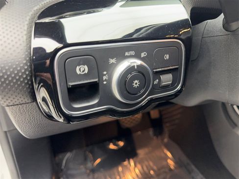 Used 2020 Mercedes-Benz A 220 image 51