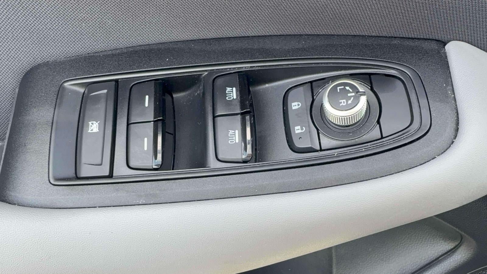 Certified 2024 Subaru Outback Premium AWD/4WD image 10