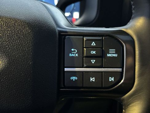 Used 2026 Ford F250 Platinum AWD/4WD image 31