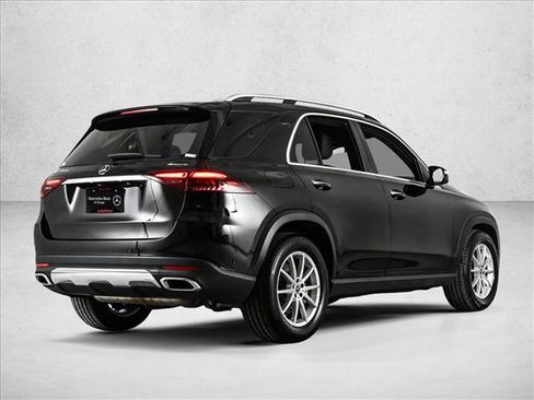 Used 2024 Mercedes-Benz GLE 450e 4MATIC image 5