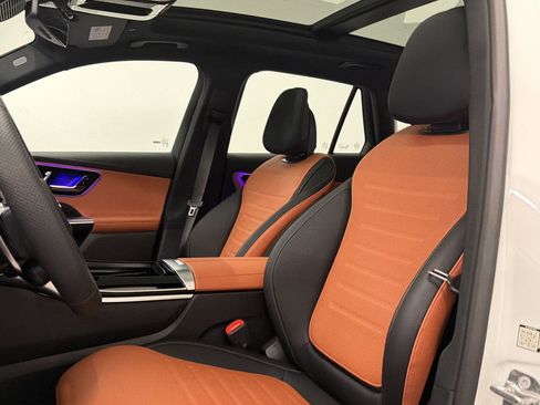 New 2026 Mercedes-Benz GLC 43 AMG 4MATIC image 5