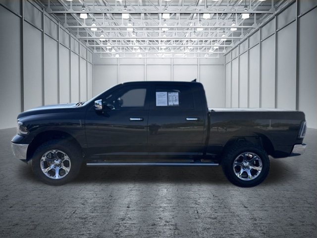 Used 2015 RAM 1500 Laramie w/ Convenience Group AWD/4WD image 2