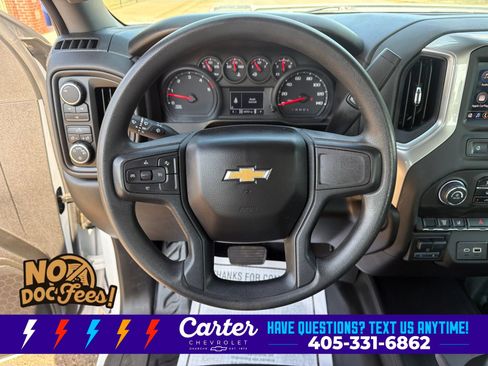 Used 2025 Chevrolet Silverado 2500 W/T AWD/4WD image 5