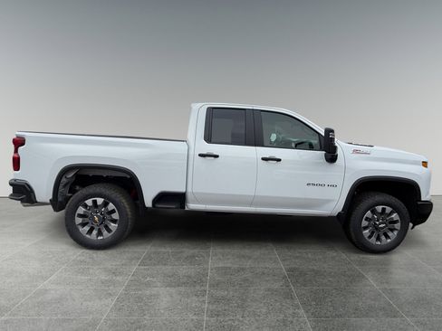 New 2026 Chevrolet Silverado 2500 Custom w/ Custom Convenience Package image 6