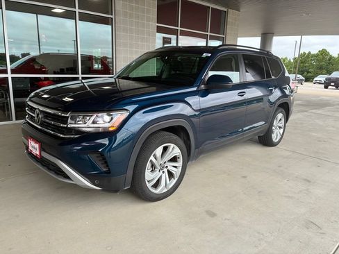 Used 2022 Volkswagen Atlas SE AWD/4WD image 2
