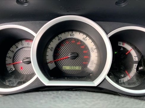 Used 2011 Toyota Tacoma PreRunner w/ TRD Sport Pkg image 24