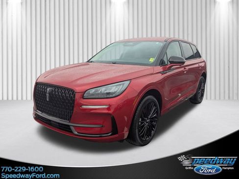 Used 2025 Lincoln Corsair Premiere w/ Equipment Group 101A image 1