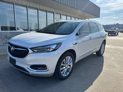 Used 2021 Buick Enclave Essence w/ Sound and Sites Package AWD/4WD image 1