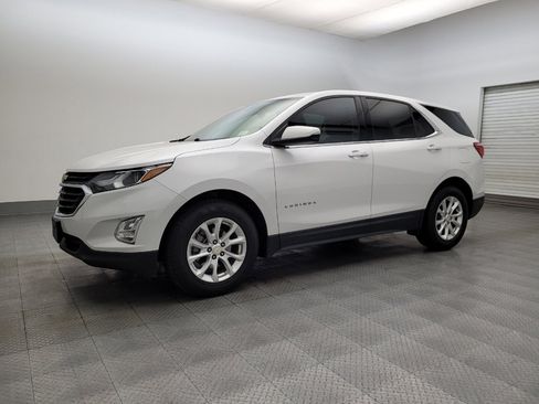 Used 2019 Chevrolet Equinox LT image 2