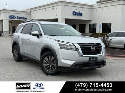 Used 2022 Nissan Pathfinder SV
