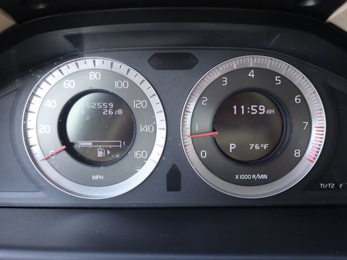 Used 2009 Volvo XC70 T6 image 34