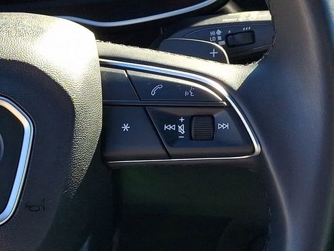 Used 2022 Audi Q3 2.0T Premium Plus image 23