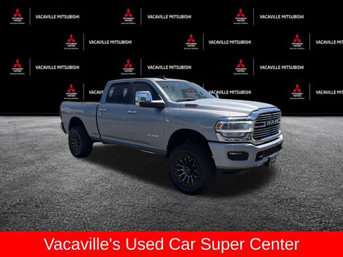 Used 2024 RAM 2500 Laramie AWD/4WD image 2