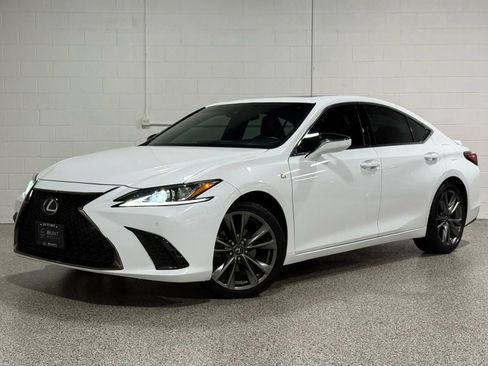 Used 2019 Lexus ES 350 F Sport image 2