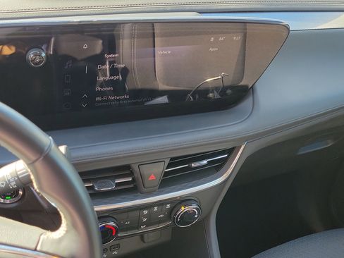 Used 2025 Buick Encore GX Preferred FWD image 24