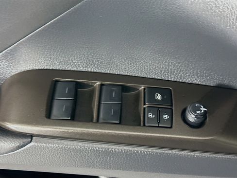 Used 2024 Toyota Camry LE FWD image 23