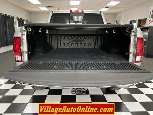 Used 2017 RAM 1500 Big Horn AWD/4WD image 30
