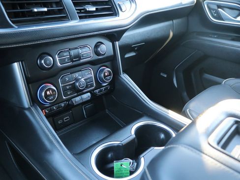 Used 2022 Chevrolet Tahoe Premier image 25