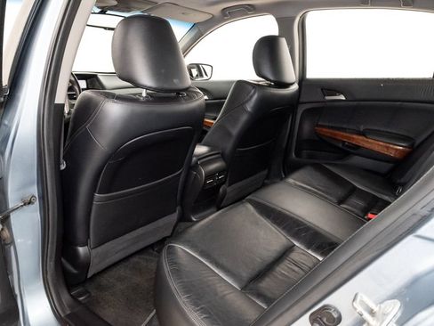 Used 2011 Honda Accord EX-L image 20
