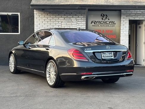 Used 2019 Mercedes-Benz S 560 Sedan w/ Premium Package image 19