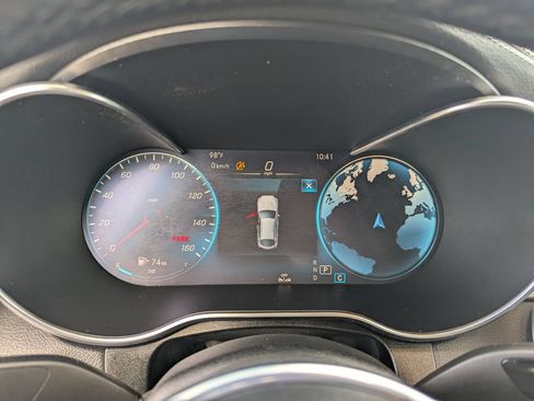 Used 2023 Mercedes-Benz GLC 300 4MATIC Coupe image 19
