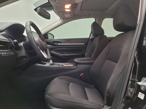 Used 2019 Nissan Altima 2.5 SV FWD image 17