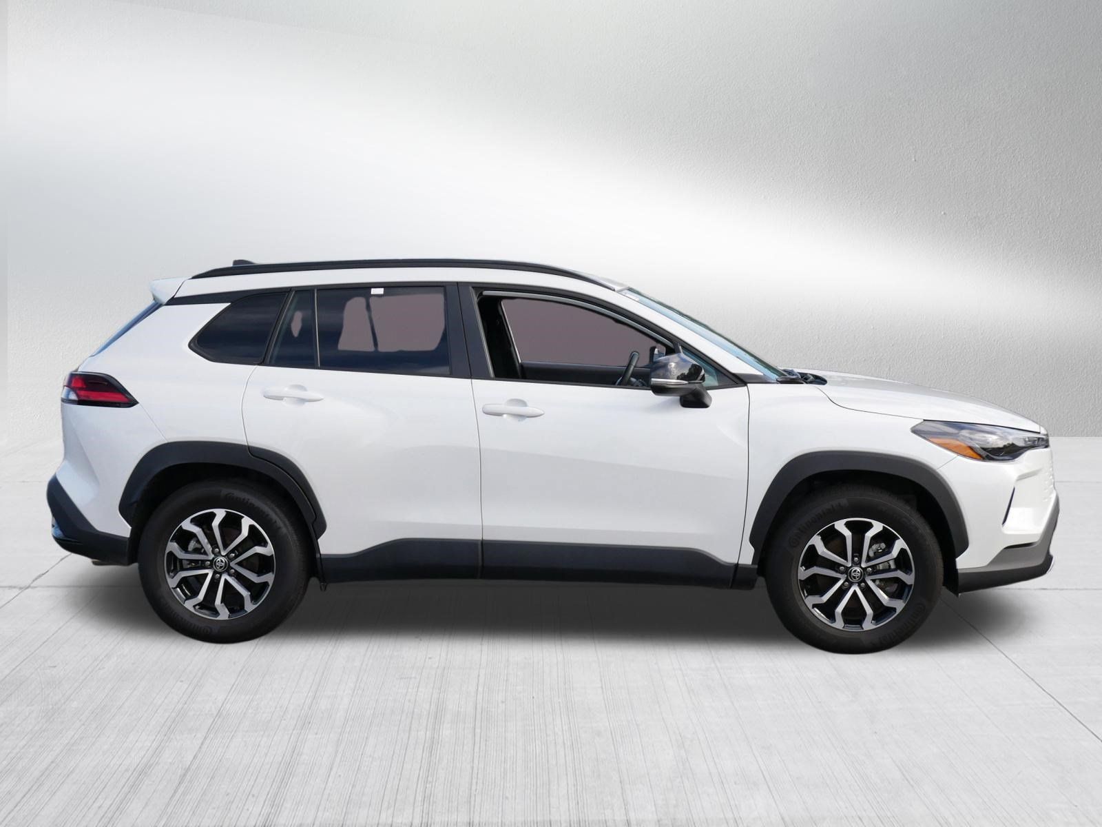 Used 2026 Toyota Corolla Cross AWD Hybrid image 8