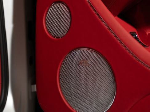 Used 2019 Bentley Bentayga image 39