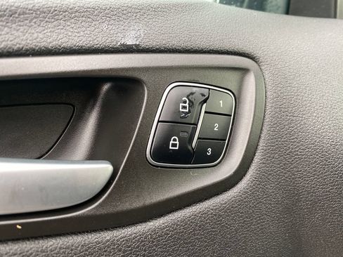 Used 2019 Ford Escape Titanium FWD image 27