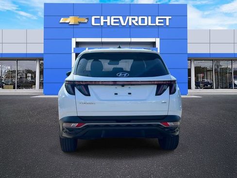 Used 2023 Hyundai Tucson SEL w/ Convenience Package image 6