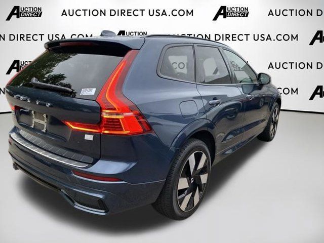 Used 2024 Volvo XC60 T8 Plus w/ Protection Package Premier AWD/4WD image 7
