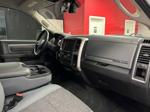 Used 2017 RAM 1500 Lone Star AWD/4WD image 27