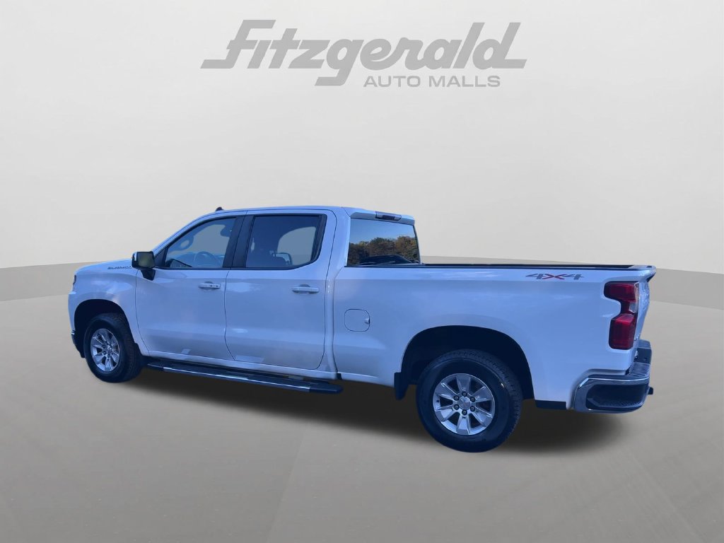 Used 2022 Chevrolet Silverado 1500 LT w/ Bed Protection Package AWD/4WD image 6