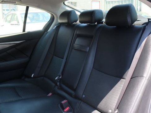 Used 2019 INFINITI Q50 Signature Edition AWD/4WD image 18