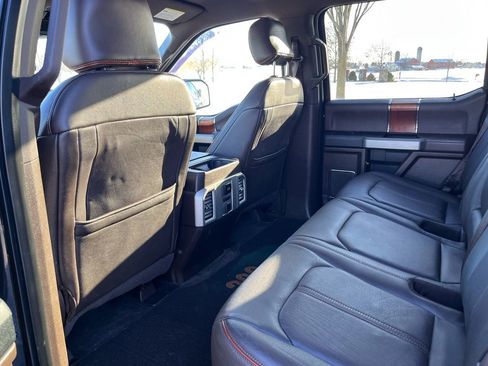 Used 2015 Ford F150 King Ranch image 11