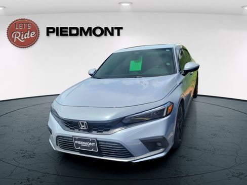 Certified 2024 Honda Civic Sport Touring image 1