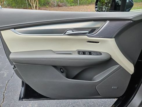 Used 2023 Cadillac XT5 Premium Luxury w/ LPO, Floor Liner Package AWD/4WD image 30