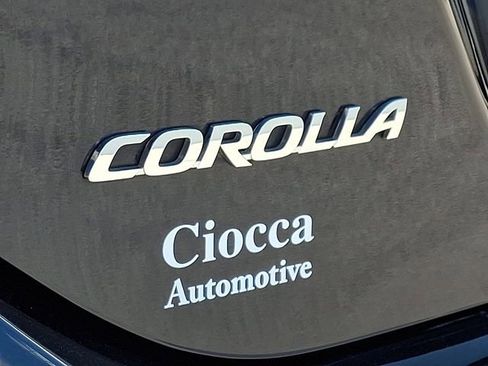 Used 2019 Toyota Corolla LE w/ LE Premium Package w/Moonroof FWD image 29
